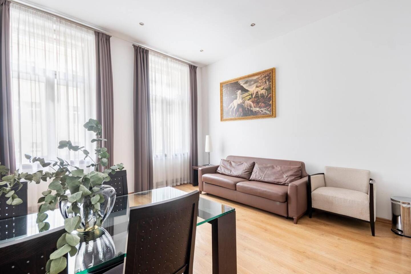Place Of Grace - 50 Meters From Dancing House Praga Quarto foto